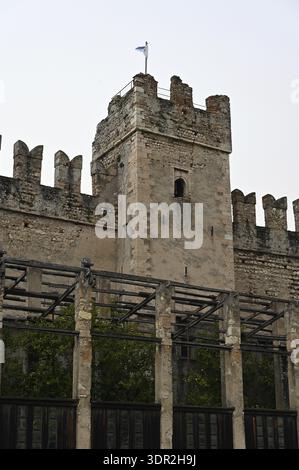 Il Castello Scaligero di Torri del Benaco Foto Stock