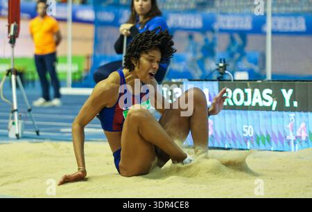 Yulimar Rojas, triplo saltatore venezuelano e detentore del record mondiale nel triplo salto femminile, festeggiando durante la competizione. Il campione olimpico e m Foto Stock