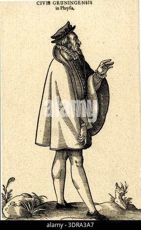 Illustrazione a falegnameria e a stampa letteraria del 1577 che mostra un baco di Groninga con profilo a tutta lunghezza a destra, sollevando la mano sinistra. Indossa un mantello a mezza lunghezza e un cappello piatto. L'immagine fa parte del Trachtenbuch di Hans Weigel, seconda edizione pubblicata a Ulma da Balthasar Kühn per Johann Görlin il Vecchio. La stampa mostra l'abbigliamento urbano del XVI secolo, il costume civico e le convenzioni europee sull'abbigliamento. Foto Stock