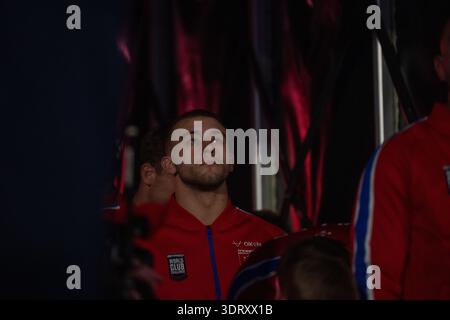 Hull, Inghilterra, 20 febbraio 2026 — Betfred World Club Challenge — Hull KR vs Brisbane Broncos al MKM Stadium. Mikey Lewis nel tunnel prima della partita Foto Stock