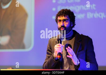 Londra, Regno Unito. 19 febbraio 2026. Ritratto di Salah eddine ben hadj abbes, compagno di corsa sulla lista "Do Better for Rennes" con Marie Mesmeur, deputato per il primo collegio di Ille et Vilaine, come capo della lista, durante la riunione della campagna municipale del 2026, il 19 febbraio 2026. Foto di Yannick Billioux/ABACAPRESS.COM credito: Abaca Press/Alamy Live News Foto Stock