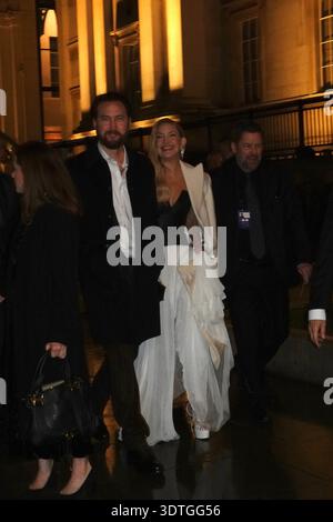 Londra, Regno Unito. 21 febbraio 2026. Kate Hudson arriva al 2026 EE BAFTA Film Awards Nominees' Party alla National Gallery il 21 febbraio 2026 a Londra, Inghilterra Credit: Laura bit/Alamy Live News Foto Stock