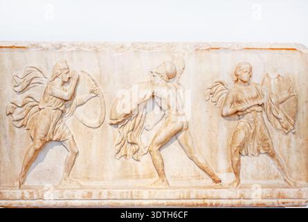 Un bassorilievo dell'Amazzonomachia, una battaglia mitica tra antichi eroi greci e le Amazzoni Foto Stock