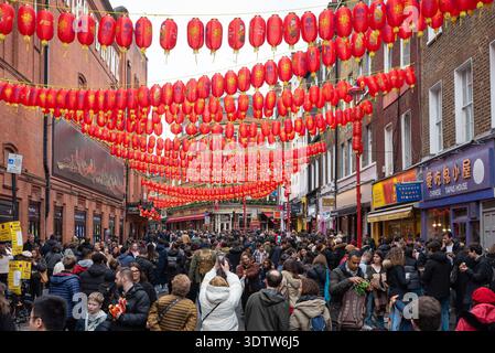 Little Newport Street durante le celebrazioni del capodanno cinese, Chinatown, Londra, Regno Unito Foto Stock