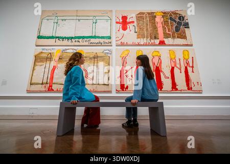 Londra, Regno Unito. 24 febbraio 2026. Rainham Oast, 2014, Black Strap (ciglia), 2014, Black Strap (Red Fly), 2014 e NK (Syracuse Line-Up), 2014 - Rose Wylie: The Picture Comes First una nuova mostra presso le gallerie principali della Royal Academy. Riunisce oltre 90 opere e va dal 28 febbraio al 19 aprile 2026. Crediti: Guy Bell/Alamy Live News Foto Stock