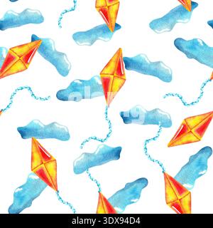 Motivo acquerello senza cuciture con aquiloni colorati e nuvole su sfondo bianco, con aquiloni rossi e gialli luminosi con nuvole blu Foto Stock