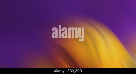 Lo sfondo astratto sgranato presenta una sfumatura uniforme che passa dal viola intenso all'arancione vivace, creando una texture moderna e artistica Foto Stock