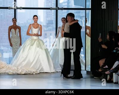 Nicole + Felicia © Frank Rocco Foto Stock