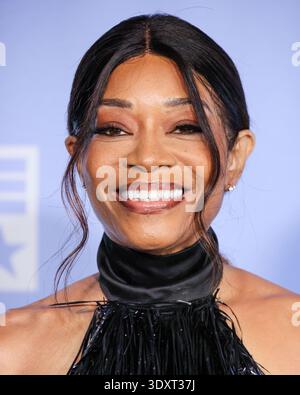 PASADENA, SAN GABRIEL VALLEY, LOS ANGELES, CALIFORNIA, USA - FEBBRAIO 28: Connie Orlando arriva al 57° Annual NAACP (National Association for the Advancement of Colored People) Image Awards tenutosi presso il Pasadena Civic Auditorium il 28 febbraio 2026 a Pasadena, San Gabriel Valley, Los Angeles, California, Stati Uniti. (Foto di Xavier Collin/Image Press Agency) Foto Stock