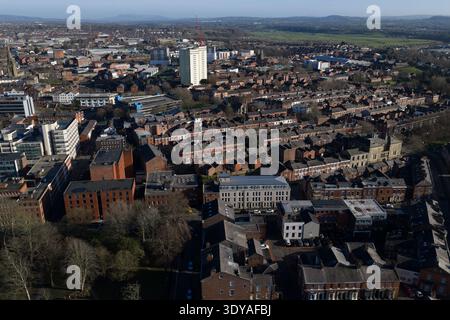 Vista aerea dell'architettura urbana e dello skyline del centro di Preston Foto Stock