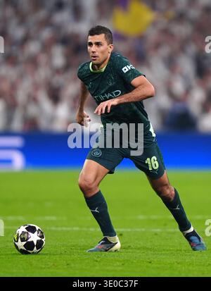 Rodri del Manchester City in azione durante il turno di UEFA Champions League dei sedici, partita di andata al Bernabeu di Madrid. Data foto: Mercoledì 11 marzo 2026. Foto Stock