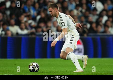 Madrid, Spagna. 11 marzo 2026. Franco Mastantuono del Real Madrid durante la partita di UEFA Champions League, turno 16, andata, tra Real Madrid e Manchester City giocata allo stadio Santiago Bernabeu l'11 marzo 2026 a Madrid in Spagna. (Foto di Bagu Blanco/PRESSINPHOTO) credito: PRESSINPHOTO SPORTS AGENCY/Alamy Live News Foto Stock