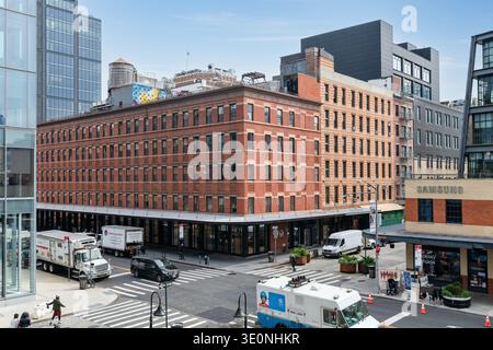 Angolo 13th e Washington Ave Manhattan dalla Highline Foto Stock