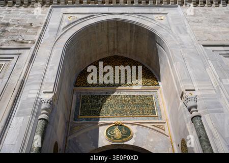 Ingresso ornato del Palazzo Topkapı a Istanbul, Turchia Foto Stock