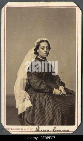 La regina Emma delle Hawaii (1836–1885) fu la regina consorte di re Kamehameha IV. Questa carta de visite fu creata da Charles D. Fredricks & Co. Nell'agosto 1866 durante la sua visita a New York, catturando un ritratto regale seduto. Foto Stock