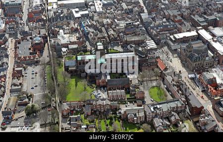 Vista aerea della cattedrale di Chester nel centro di Chester, Cheshire Foto Stock