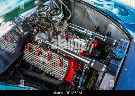 Motore Flathead V8, dettaglio Ford Mercury Eight Convertible Coupé, hot Rod personalizzato, 1940. Roadrunner's Paradise Race 61 Festival. Foto Stock