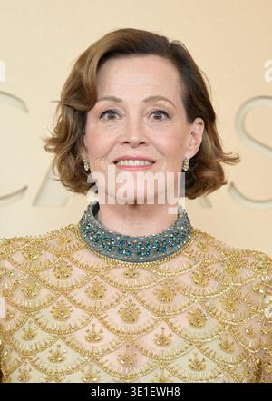 Hollywood, California, 15 marzo 2026. Sigourney Weaver al 98° Oscar al Dolby Theatre il 15 marzo 2026 a Hollywood, California. Crediti: Marty/Media Punch/Alamy Live News Foto Stock