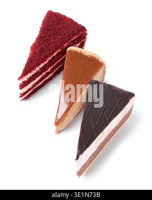 Pezzi di vari tipi di torte isolati su bianco Foto Stock