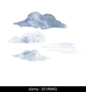 Le nuvole di acquerello sono isolate su sfondo bianco. Collezione di nuvole azzurre dipinte a mano per il design delle condizioni atmosferiche, l'arredamento dei vivai e il paesaggio Foto Stock