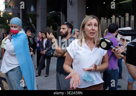 Argentina, Buenos Aires, 19 febbraio 2025: Myriam Bregman, avvocato, attivista, politico e principale oppositore di sinistra del presidente Javier Milei. Myria Foto Stock