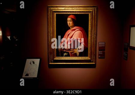 Mostra VASARI E ROMA ROMA, ITALIA - 19 MARZO: Il dialogo tra Giorgio Vasari 1511 1574 e la città Eterna prende vita nei Musei Capitolini con la mostra Vasari e Roma, una mostra che celebra il maestro aretino come figura centrale del panorama culturale romano. Sono esposte oltre settanta opere, tra cui disegni, stampe, incisioni, lettere, medaglie, sculture e dipinti, tra cui sedici autografi insieme a sette disegni dal 20 marzo al 19 luglio 2026, Palazzo Caffarelli. Nella foto: Giorgio Vasari, Ritratto di un gentiluomo, 1540 - 1550 ca. Olio su tavola su Marc Foto Stock