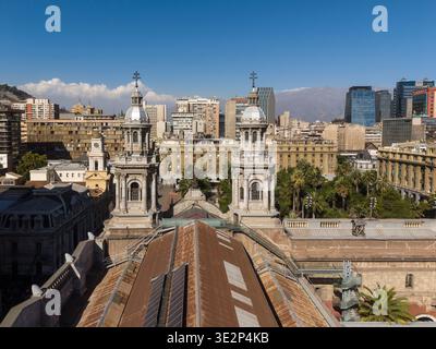 Splendida vista aerea della Cattedrale metropolitana in Plaza de Armas Foto Stock