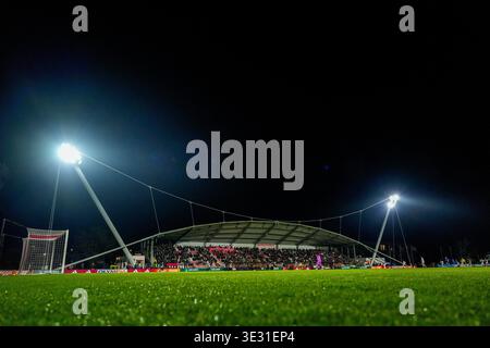 Amsterdam, Paesi Bassi. 20 marzo 2026. AMSTERDAM, PAESI BASSI - 20 MARZO: Veduta dello Sportcomplex De Toekomst durante la partita olandese Keuken Kampioen Divisie tra Jong Ajax e Almere City FC allo Sportcomplex De Toekomst il 20 marzo 2026 ad Amsterdam, Paesi Bassi. (Foto di Patrick Goosen/Orange Pictures) credito: Orange Pics BV/Alamy Live News Foto Stock