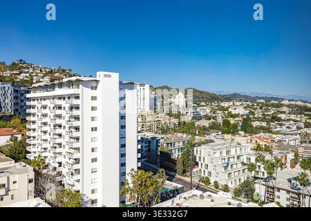 vista aerea degli edifici al largo della spiaggia del tramonto a west hollywood, california Foto Stock