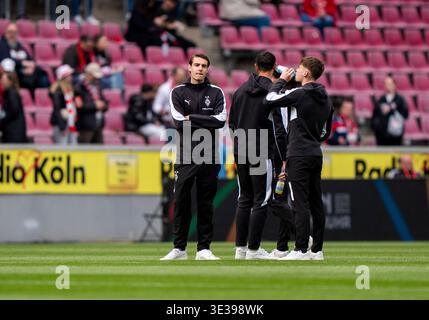 Florian Neuhaus (Borussia Moenchengladbach, #10) 1. FC Köln - Borussia Mönchengladbach, Fussball, 1. Bundesliga, RheinEnergieStadion Köln, 21.03.2026 regolamenti DFL vietano qualsiasi uso di fotografie come sequenze di immagini e/o quasi-video. Credito: HMB Media/Alamy Live News Foto Stock