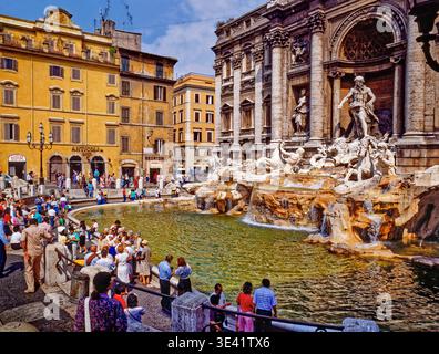 Fontana di Trevi a Roma, capitale d'Italia. Foto Stock