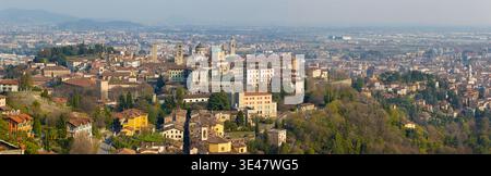 Bergamo - il paesaggio urbano Foto Stock