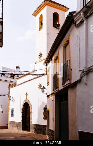 Chiesa di Santa Rosa de Lima, costruita nel XVI secolo sui resti della moschea della città vecchia. Dalla vecchia chiesa è stata conservata solo la torre, la Foto Stock