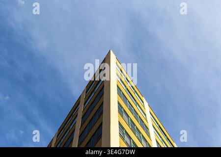 Brooklyn, NY / USA - LUGLIO 31 2018: Vista dell'edificio degli uffici Foto Stock