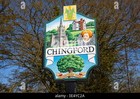 Londra, Regno Unito - 17 marzo 2026: Bellissimo cartello nella città di Chingford a Londra, Regno Unito. Foto Stock