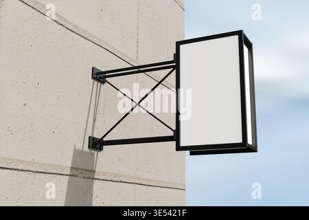 Montaggio di segnali luminosi verticali vuoti su una parete in cemento, aggiungendo uno spazio pulito per il branding o la pubblicità Foto Stock
