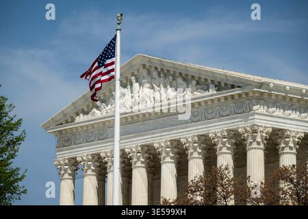 Washington, Stati Uniti. 31 marzo 2026. La Corte Suprema degli Stati Uniti, a Washington, DC, martedì 31 marzo, 2026. (Graeme Sloan/Sipa USA) credito: SIPA USA/Alamy Live News Foto Stock