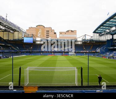 Londra, Regno Unito. 1 aprile 2026. LONDRA, INGHILTERRA - 1° APRILE: Vista generale all'interno del terreno prima della partita di secondo livello della UEFA Womens Champions League 2025/26 tra Chelsea e Arsenal allo Stamford Bridge il 1° aprile 2026 a Londra, Inghilterra. Credito: SPP Sport Press Photo. /Alamy Live News Foto Stock