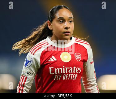 Londra, Regno Unito. 1 aprile 2026. LONDRA, INGHILTERRA - 1 APRILE: Olivia Smith dell'Arsenal durante la partita di secondo livello della UEFA Womens Champions League 2025/26 tra Chelsea e Arsenal allo Stamford Bridge il 1° aprile 2026 a Londra, Inghilterra. Credito: SPP Sport Press Photo. /Alamy Live News Foto Stock