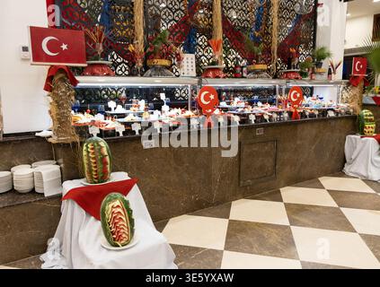 Serata a tema turco nel ristorante dell'Ali Bey Resort Manavgat Foto Stock