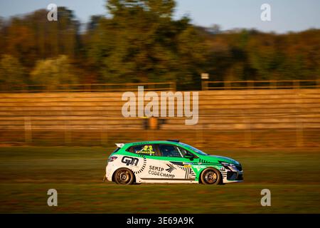 23 FINKELSTEIN Alex (fra), GPA Racing, Clio Cup Series, azione durante il 1° round della Clio Cup Series 2026, dal 3 al 6 aprile 2026 sul circuito Paul Armagnac, a Nogaro, Francia - Photo Gregory Lenormand/DPPI Credit: DPPI Media/Alamy Live News Foto Stock