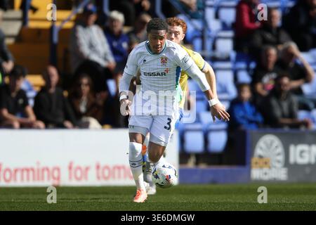 Birkenhead, Regno Unito. 6 aprile 2026. Zech Obiero di Tranmere Rovers fa una pausa. EFL Skybet Football League Two Match, Tranmere Rovers contro Colchester United a Prenton Park, Birkenhead, Wirral lunedì 6 aprile 2026. Questa immagine può essere utilizzata solo per scopi editoriali. Solo per uso editoriale, .pic di Chris Stading/ credito: Andrew Orchard fotografia sportiva/Alamy Live News Foto Stock