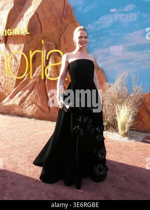 Los Angeles, California, USA 7 aprile 2026 l'attrice Jennifer Morrison partecipa alla premiere di Los Angeles di HBOÕs Euphoria stagione 3 al TCL Chinese Theatre il 7 aprile 2026 a Los Angeles, California, USA. Foto di Barry King/Alamy Live News Foto Stock