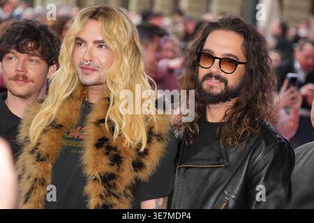 Bill Kaulitz e Tom Kaulitz durante il radio Regenbogen Award 2026 all'Europa-Park il 10 aprile 2026 a Rust, Germania Foto Stock
