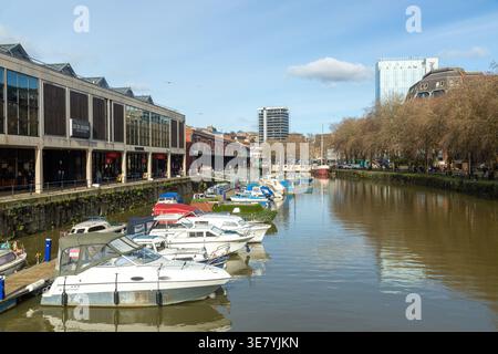 Bristol Harbour, comunemente noto come Floating Harbour, a Bristol, in Inghilterra Foto Stock