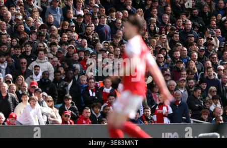 Londra, Regno Unito. 11 aprile 2026. Tifosi dell'Arsenal alla partita Arsenal vs AFC Bournemouth EPL, all'Emirates Stadium di Londra, Regno Unito l'11 aprile 2026. Crediti: Paul Marriott/Alamy Live News Foto Stock