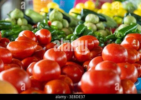 Prodotti freschi in mostra al Sumter County Farmers Market di Webster, Florida. (USA) Foto Stock