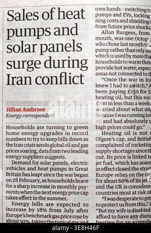 "Le vendite di pompe di calore e pannelli solari aumentano durante il conflitto in Iran" titolo del quotidiano Guardian 11 aprile 2026 Londra Inghilterra Regno Unito Foto Stock