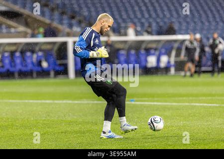 Seattle, Washington, Stati Uniti. 15 aprile 2026. 15 aprile 2026; Seattle, Washington, USA; il portiere dei Seattle Sounders Stefan Frei #24 si scalda prima della partita Seattle Sounders vs Tigres nella CONCACAF Champions Cup al Lumen Field.credito obbligatorio: Melissa Levin - Zuma Press (immagine di credito: © Melissa Levin/ZUMA Press Wire) SOLO PER USO EDITORIALE! Non per USO commerciale! Foto Stock