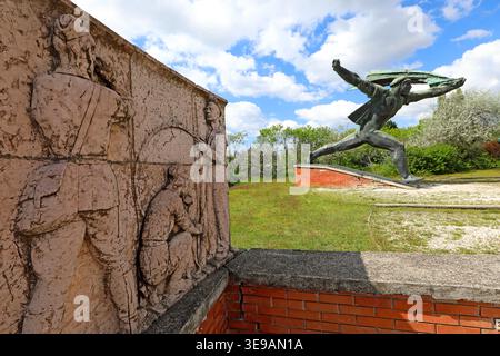 Monumento della Repubblica dei Consigli e memoriale delle Brigate internazionali spagnole al Memento Park, Budapest. Foto Stock